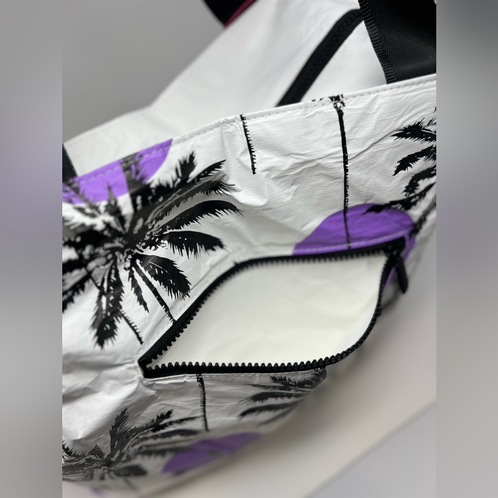 DAY TRIPPER SUN PALM BY SAMUDRA - SUPER PURPLE - Picture 5 of 10